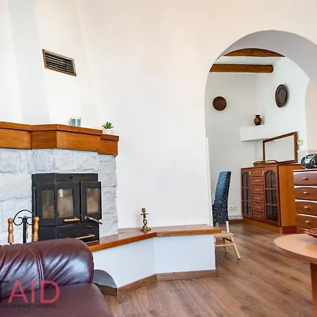 Villa57 - - Hostaid * Balatonalmádi
